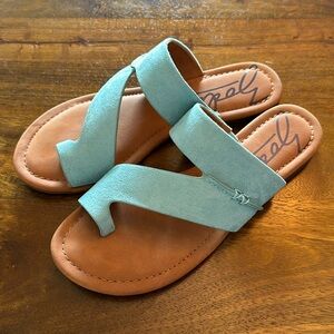 Women’s Size 9 Suede Zodiac Sandals